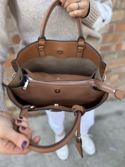 Meridian Girlfriend Satchel