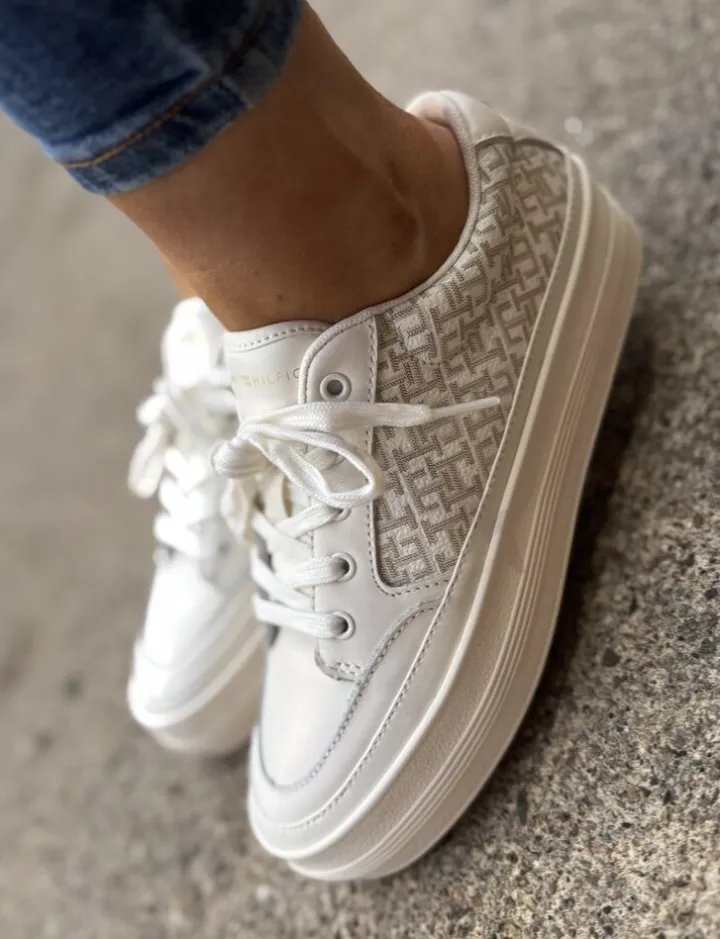 Vulc Leather Sneaker Monogram